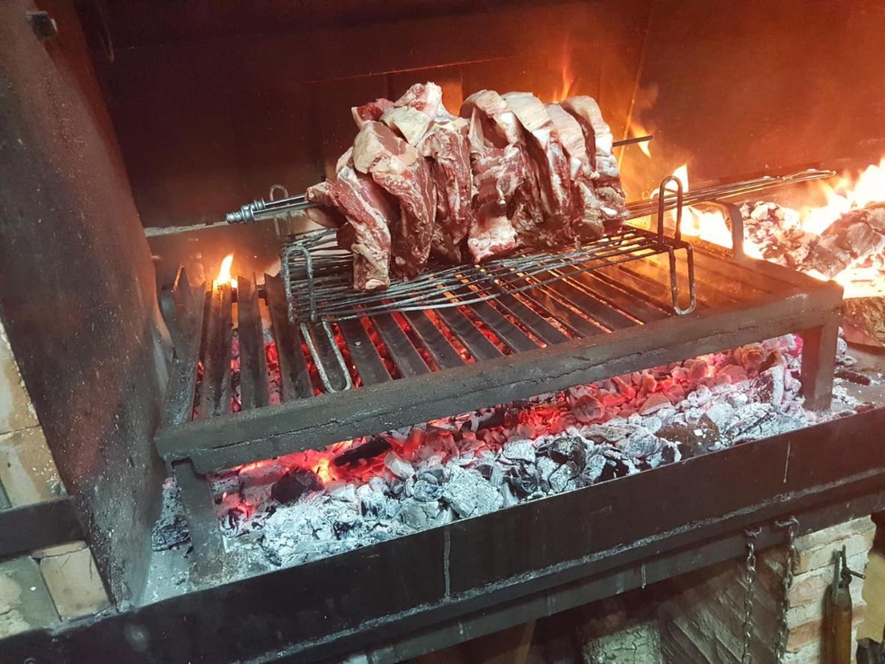 Fuente Del Gamellon Casa de hóspedes Buenache de la Sierra Exterior foto