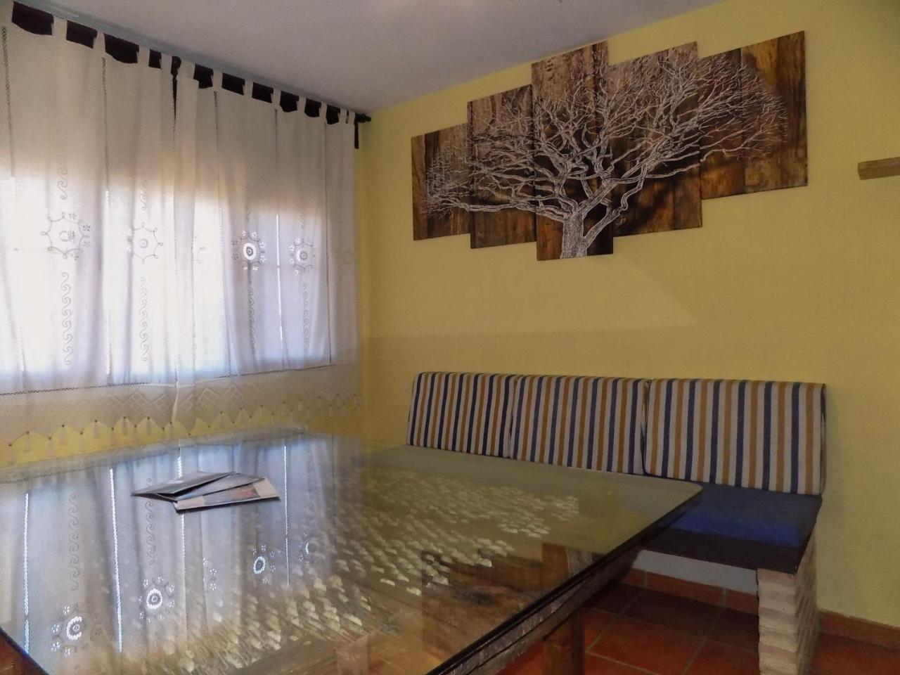 Fuente Del Gamellon Casa de hóspedes Buenache de la Sierra Exterior foto